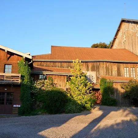 Sous Le Theatre Bussang