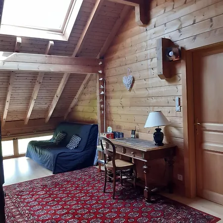 Chalet Sous Le Theatre Bussang